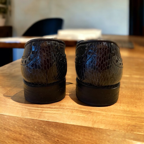 Stuart Weitzman Loafers - Picture 4 of 10